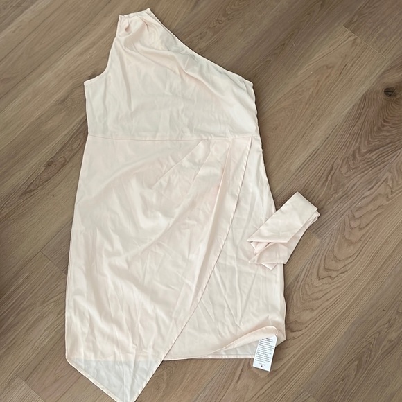 (3/$15‼️) NWT Cream Boutique Dress - Picture 1 of 3